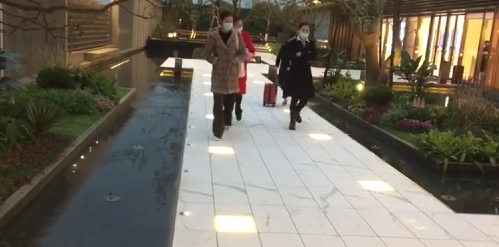 售楼部互动珍珠跳